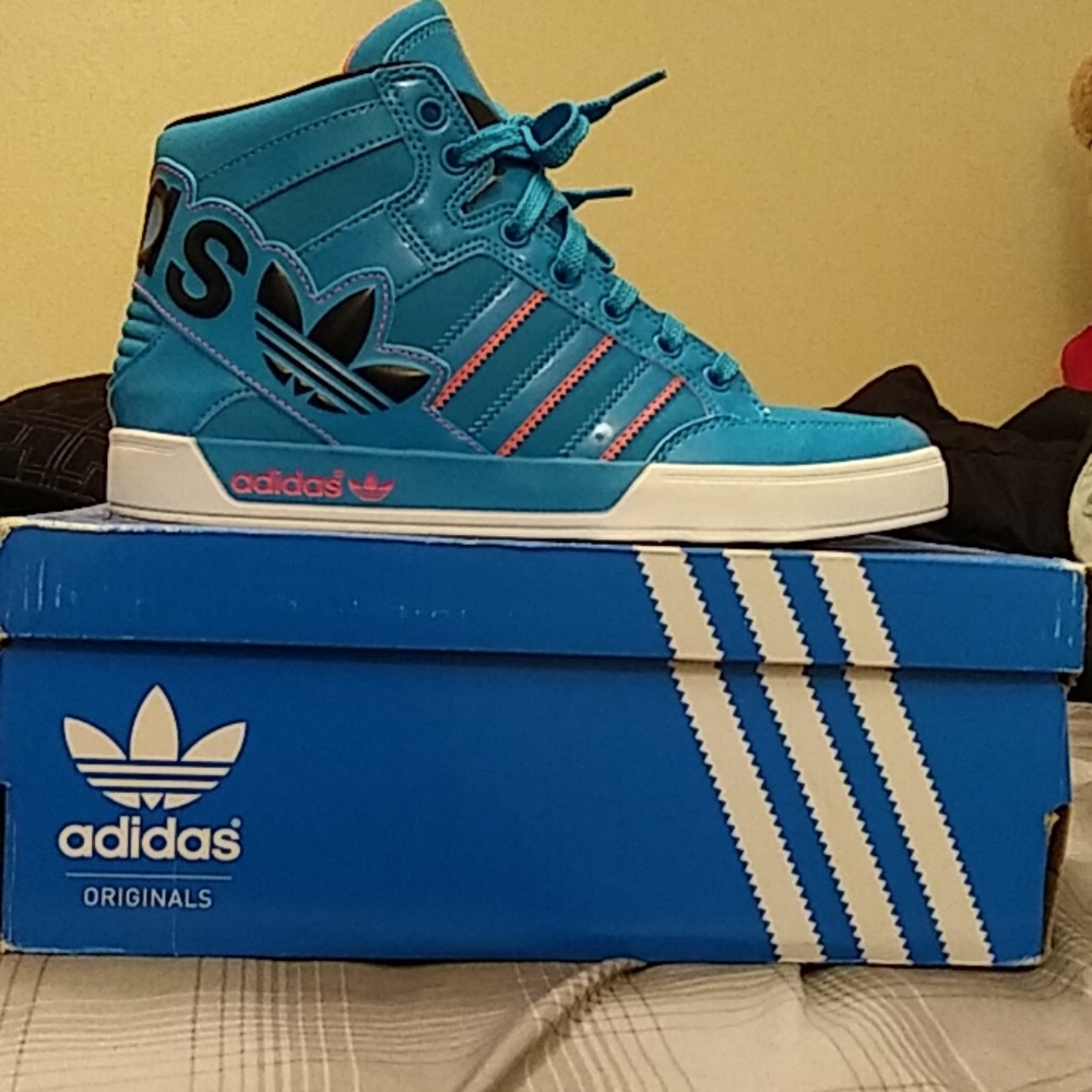 Adidas